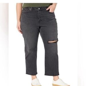 Levi’s plus size distressed high rise wedgie straight 24W NWT button fly Black